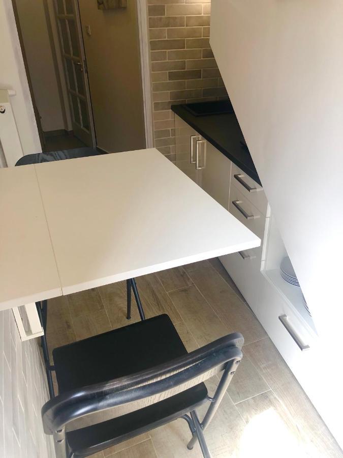 Boroka Apartman Belvaros Veszprém Buitenkant foto